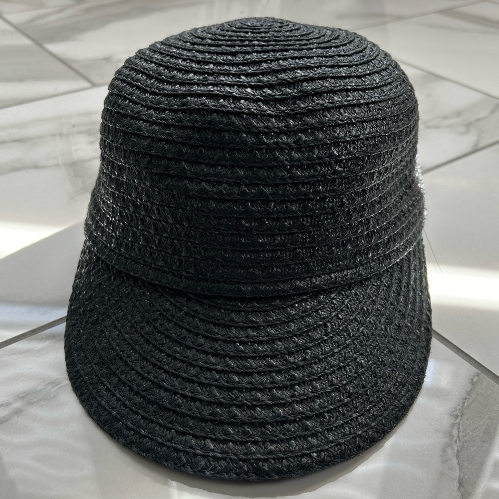 Eric Javits UV Protection UPF 50+ Black Hat never worn brand new!